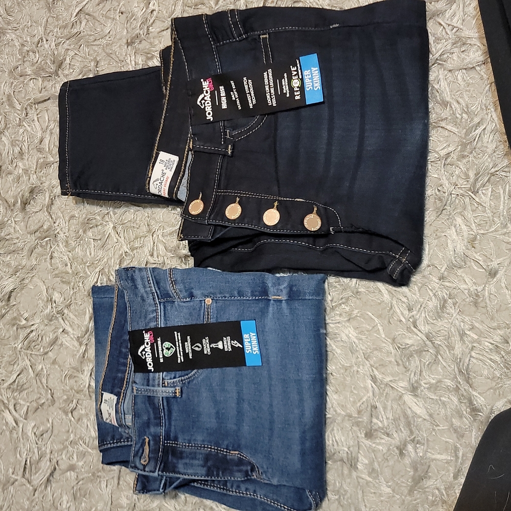 Jordache girls jeans, 2 pair